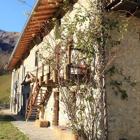 Agriturismo Grassi Lunghi Gospodarstwo agroturystyczne *