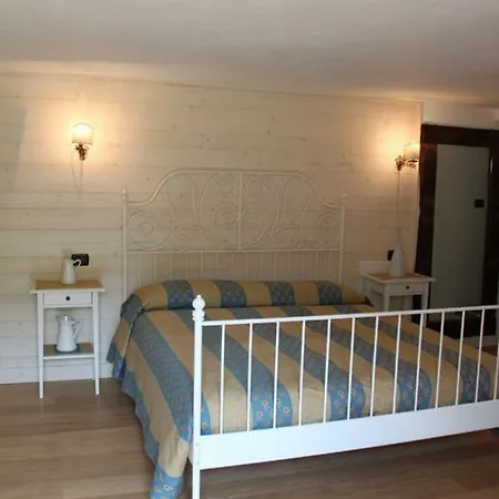 Agriturismo Grassi Lunghi *
